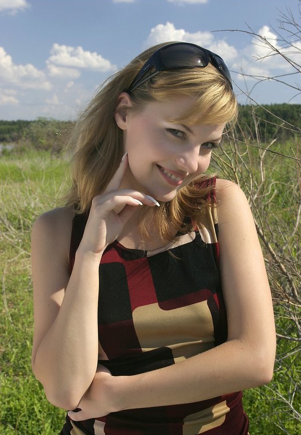 Виктория, 26